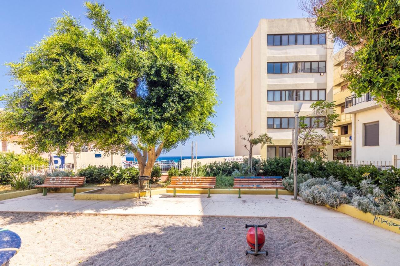Apartamento City Center With Free Parking And Port Side View Heraclión Exterior foto